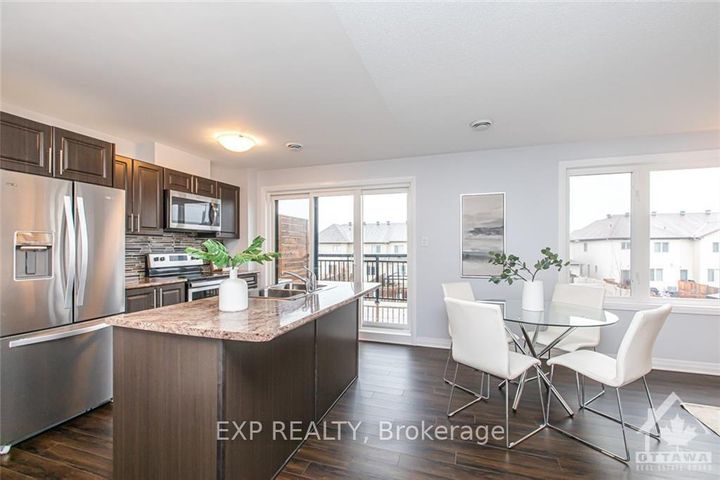 Photo 9 at B - 444 VIA VERONA Avenue, Nepean (Longfields), Ottawa