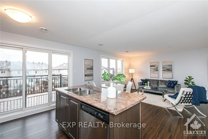 Photo 11 at B - 444 VIA VERONA Avenue, Nepean (Longfields), Ottawa