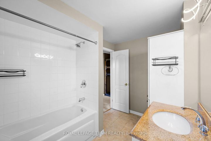 Photo 20 at 8 Mannington Court, Nepean (Cedargrove/Fraserdale), Ottawa