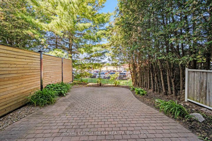 Photo 24 at 8 Mannington Court, Nepean (Cedargrove/Fraserdale), Ottawa