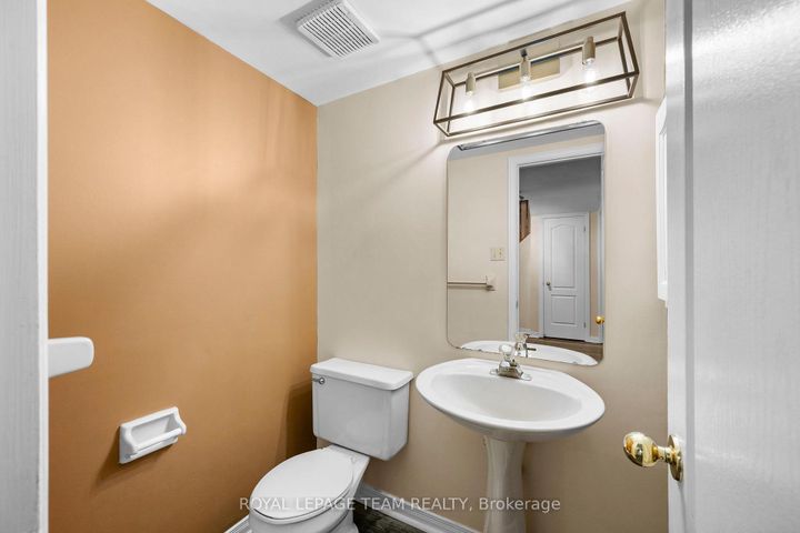 Photo 26 at 8 Mannington Court, Nepean (Cedargrove/Fraserdale), Ottawa