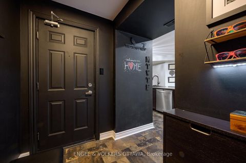 Photo 4 at 7 - 50 Barnstone Drive, Nepean (Barrhaven East), Ottawa