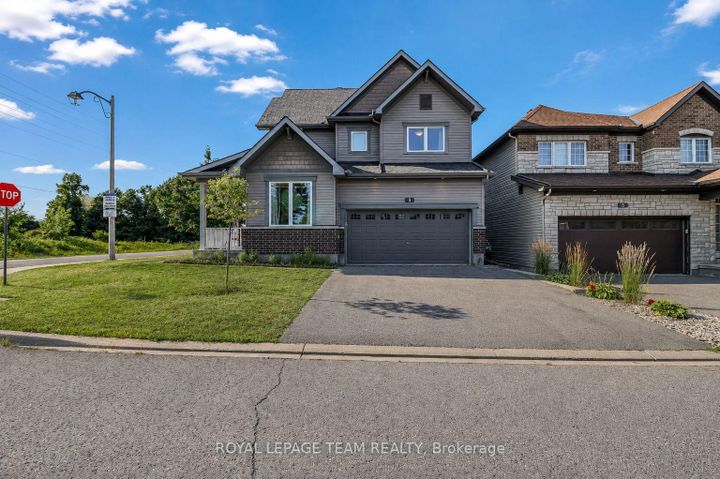 Photo 1 at 3 Stoneleigh Street, Nepean (Strandherd), Ottawa