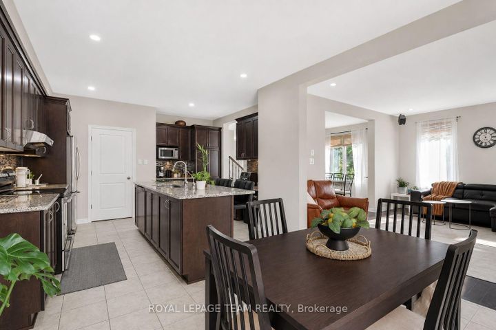 Photo 15 at 3 Stoneleigh Street, Nepean (Strandherd), Ottawa