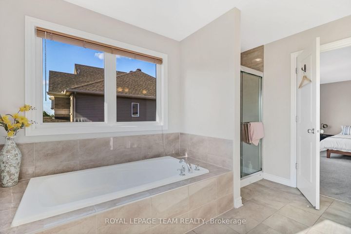 Photo 23 at 3 Stoneleigh Street, Nepean (Strandherd), Ottawa