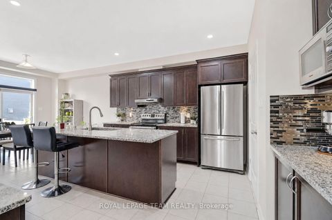 Photo 12 at 3 Stoneleigh Street, Nepean (Strandherd), Ottawa