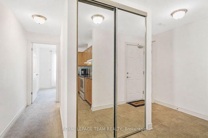 Photo 3 at 6 - 200 Paseo Private, Nepean (Centrepointe), Ottawa