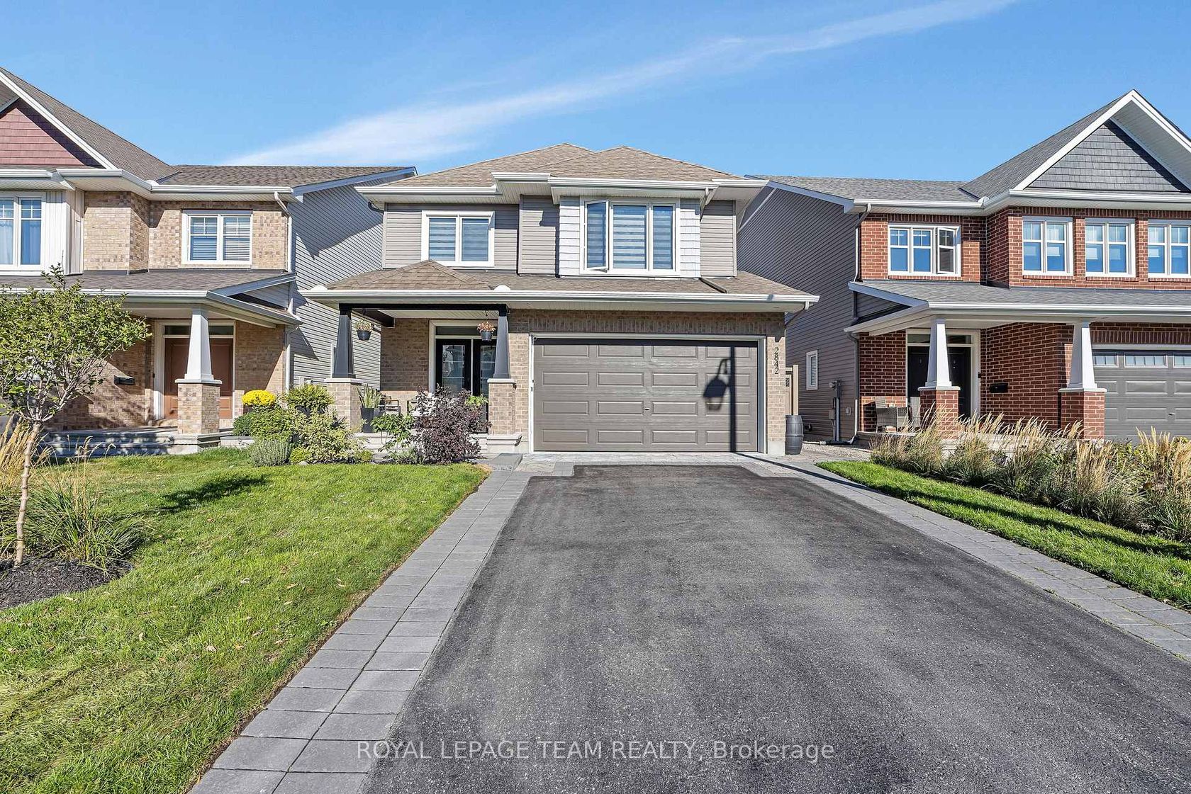 2842 Grand Canal Street, Nepean (Half Moon Bay), Ottawa 