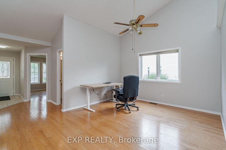 Photo 9 at 6 Windchime Crescent, Nepean (Barrhaven East), Ottawa