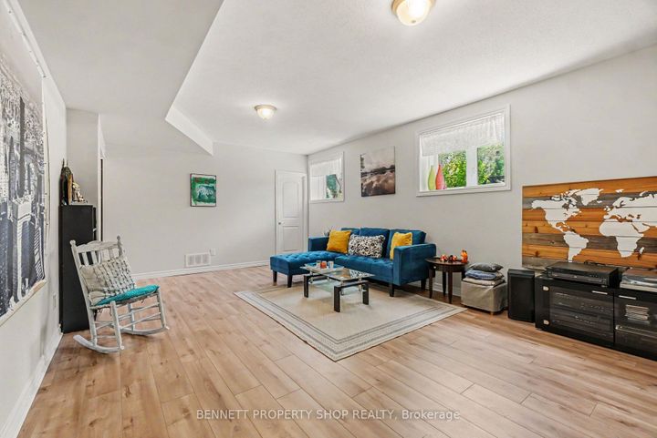 Photo 17 at 153 Point Prim Crescent, Nepean (Heritage Park), Ottawa
