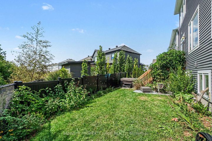 Photo 24 at 153 Point Prim Crescent, Nepean (Heritage Park), Ottawa