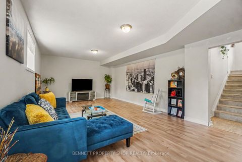 Photo 16 at 153 Point Prim Crescent, Nepean (Heritage Park), Ottawa