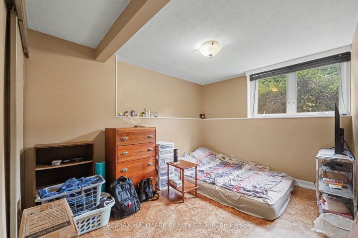 Photo 16 at 5 Lansfield Way, Nepean (Tanglewood), Ottawa