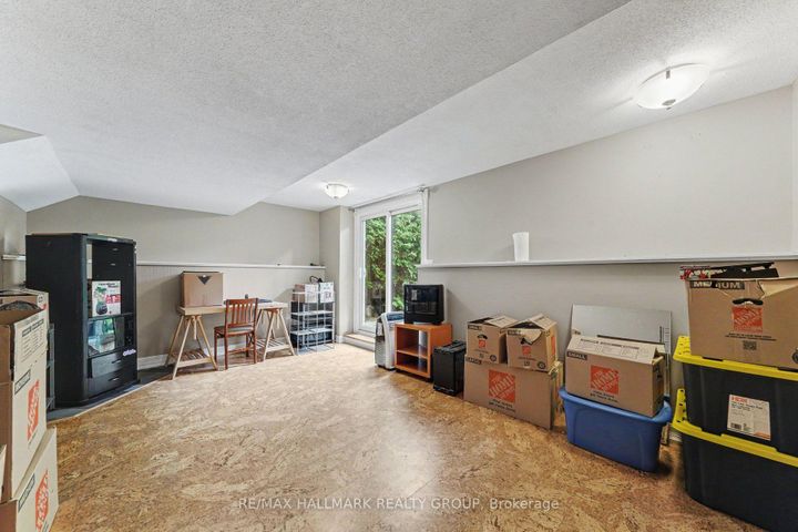 Photo 22 at 5 Lansfield Way, Nepean (Tanglewood), Ottawa