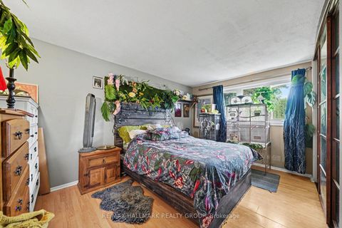 Photo 12 at 5 Lansfield Way, Nepean (Tanglewood), Ottawa