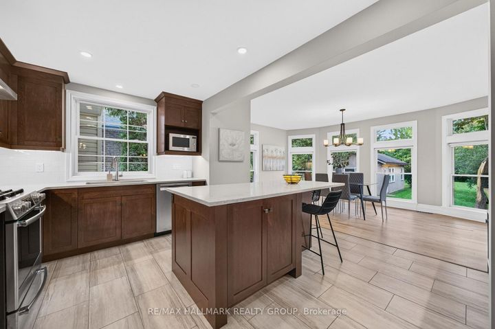 Photo 8 at 1608 Prince Of Wales Drive, Nepean (Carleton Heights), Ottawa