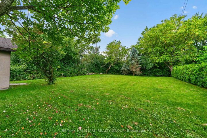 Photo 41 at 1608 Prince Of Wales Drive, Nepean (Carleton Heights), Ottawa