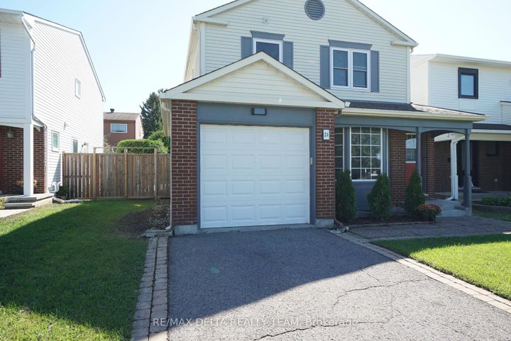 Photo 2 at 24 Raftus Square, Nepean (Pheasant Run), Ottawa