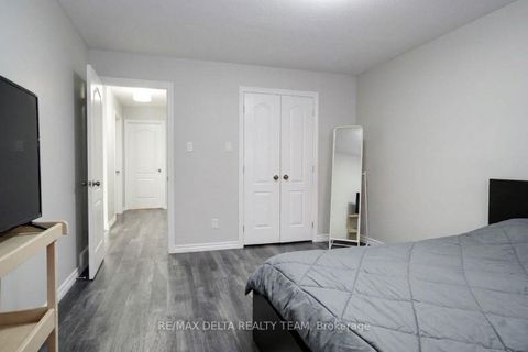 Photo 10 at 24 Raftus Square, Nepean (Pheasant Run), Ottawa