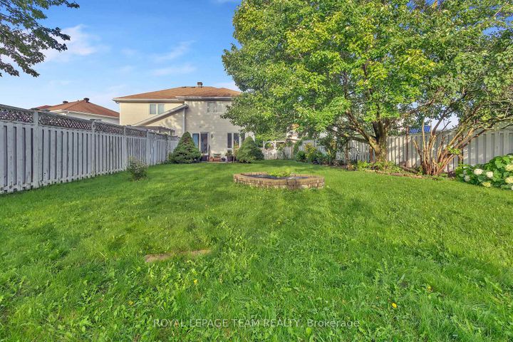 Photo 33 at 36 Saffron Court, Nepean (Longfields), Ottawa
