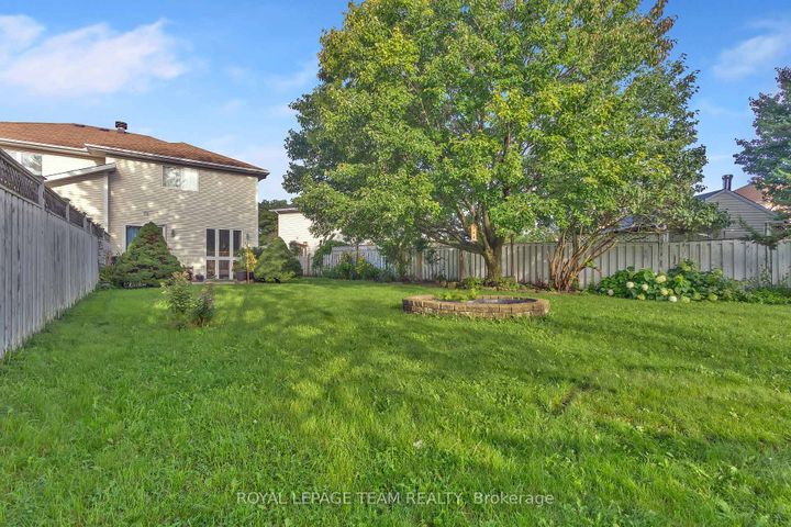 Photo 34 at 36 Saffron Court, Nepean (Longfields), Ottawa