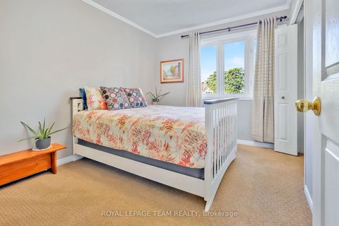 Photo 19 at 36 Saffron Court, Nepean (Longfields), Ottawa