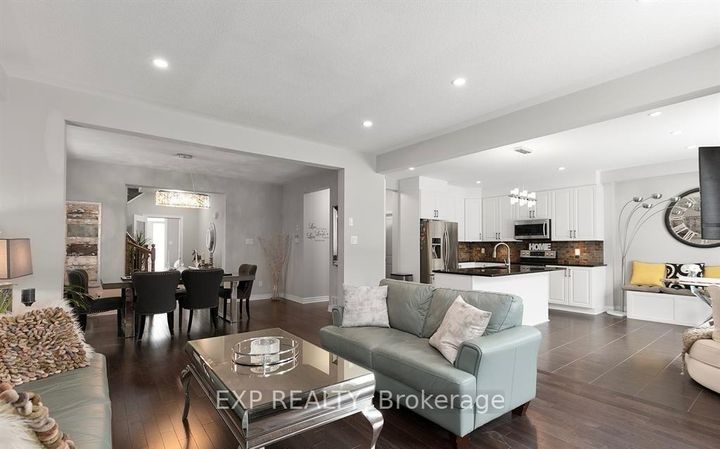 Photo 8 at 12 Knockaderry Crescent, Nepean (Half Moon Bay), Ottawa