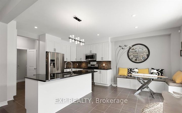 Photo 9 at 12 Knockaderry Crescent, Nepean (Half Moon Bay), Ottawa
