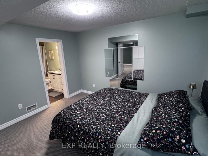 Photo 30 at 12 Knockaderry Crescent, Nepean (Half Moon Bay), Ottawa