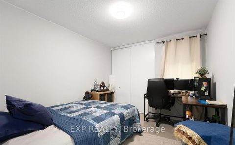 Photo 24 at 12 Knockaderry Crescent, Nepean (Half Moon Bay), Ottawa