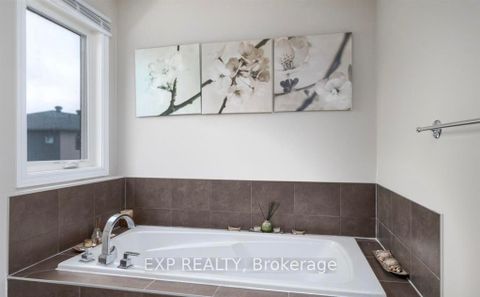 Photo 26 at 12 Knockaderry Crescent, Nepean (Half Moon Bay), Ottawa