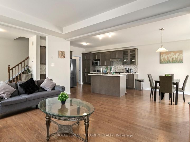 Photo 5 at 168 Maynooth Court, Nepean (Half Moon Bay), Ottawa
