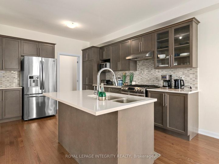 Photo 6 at 168 Maynooth Court, Nepean (Half Moon Bay), Ottawa