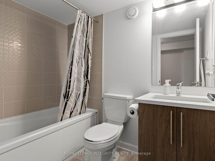 Photo 15 at 168 Maynooth Court, Nepean (Half Moon Bay), Ottawa