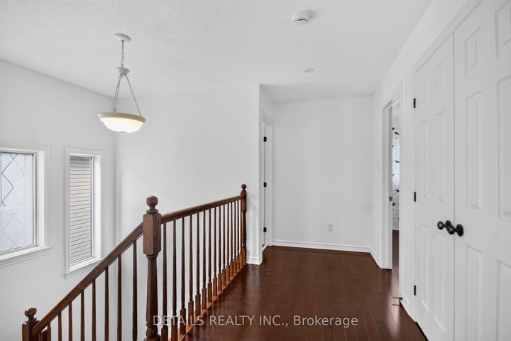 Photo 18 at 250 Flodden Way, Nepean (Barrhaven East), Ottawa