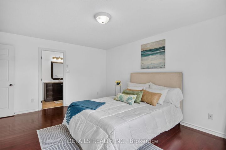 Photo 21 at 250 Flodden Way, Nepean (Barrhaven East), Ottawa