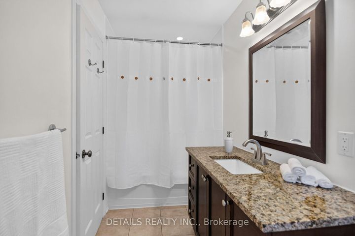 Photo 24 at 250 Flodden Way, Nepean (Barrhaven East), Ottawa