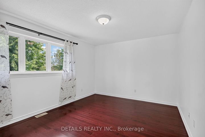 Photo 28 at 250 Flodden Way, Nepean (Barrhaven East), Ottawa