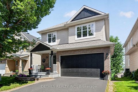 Photo 2 at 250 Flodden Way, Nepean (Barrhaven East), Ottawa