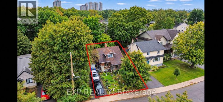 Photo 1 at 252 Cowley Avenue, Ottawa West/Tunneys Pasture, Ottawa