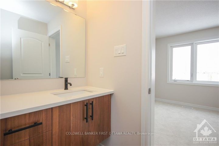 Photo 20 at 72 FOCALITY Crescent, Nepean (Half Moon Bay), Ottawa