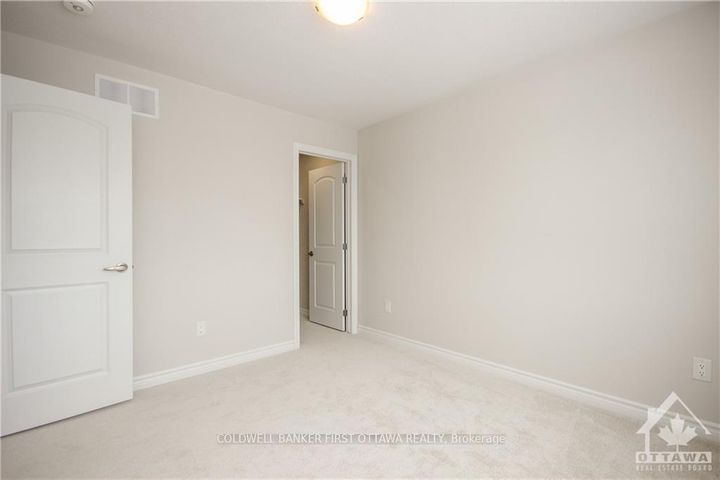 Photo 23 at 72 FOCALITY Crescent, Nepean (Half Moon Bay), Ottawa