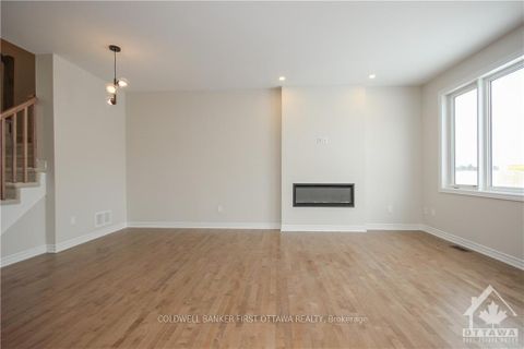 Photo 9 at 72 FOCALITY Crescent, Nepean (Half Moon Bay), Ottawa