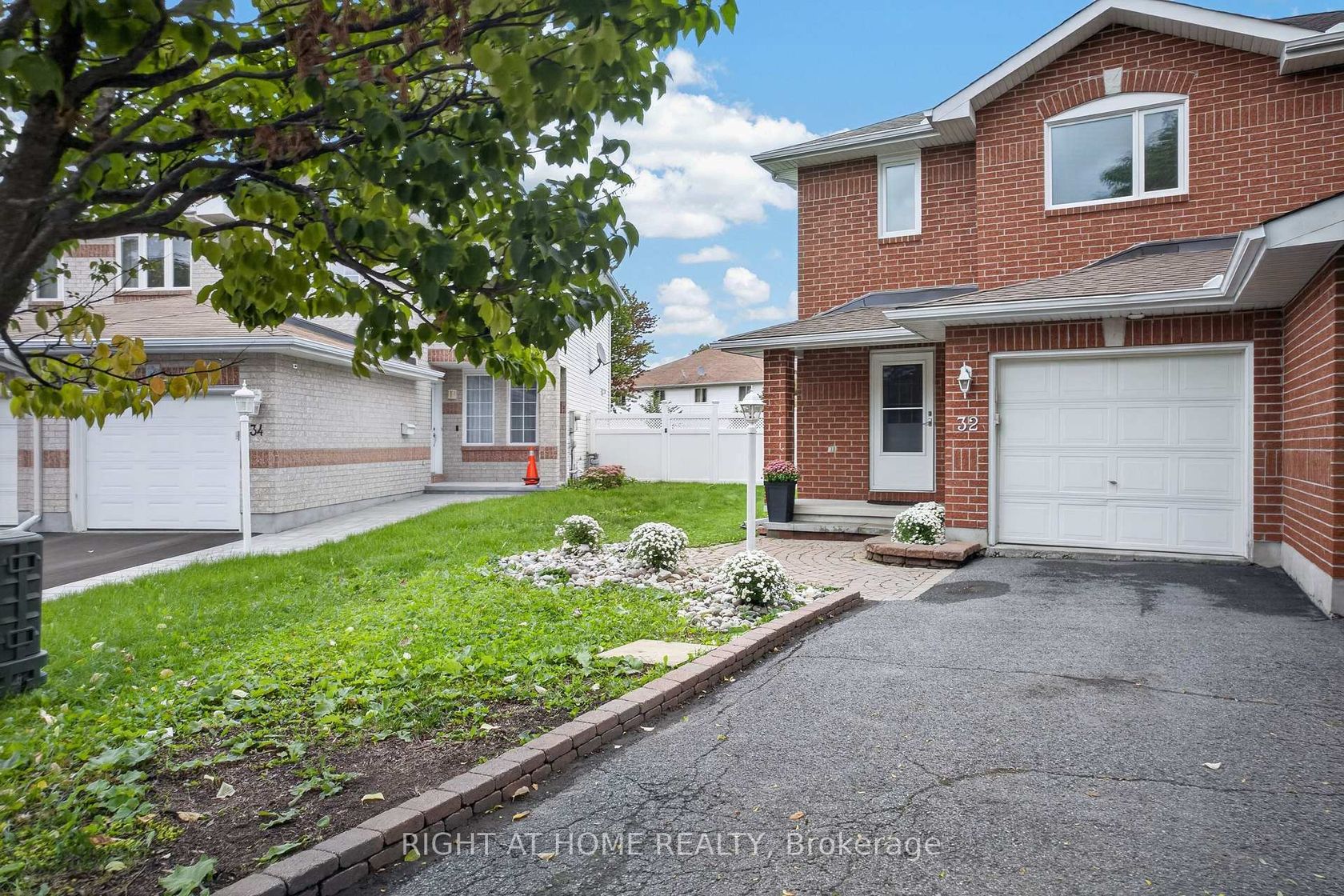 32 Saffron Court, Nepean (Longfields), Ottawa 