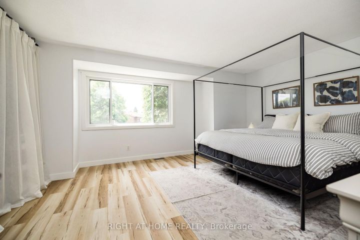 Photo 18 at 30 Berkshire Way, Nepean (Pheasant Run), Ottawa