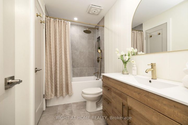 Photo 21 at 30 Berkshire Way, Nepean (Pheasant Run), Ottawa