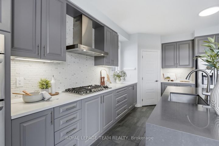 Photo 20 at 643 Rye Grass Way, Nepean (Half Moon Bay), Ottawa