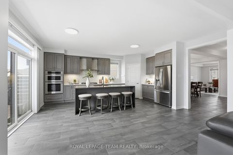 Photo 13 at 643 Rye Grass Way, Nepean (Half Moon Bay), Ottawa