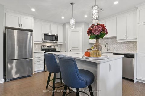 Photo 9 at 2 - 345 Tribeca Private, Nepean (Longfields), Ottawa