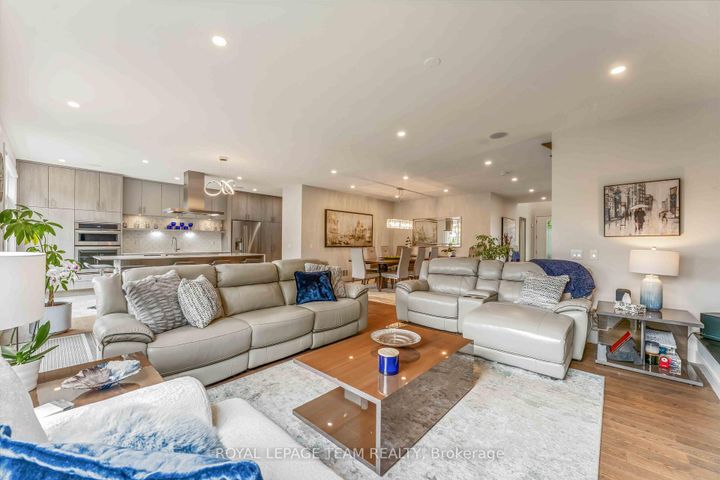 Photo 7 at 1546 Claymor Avenue, Nepean (Carleton Heights), Ottawa
